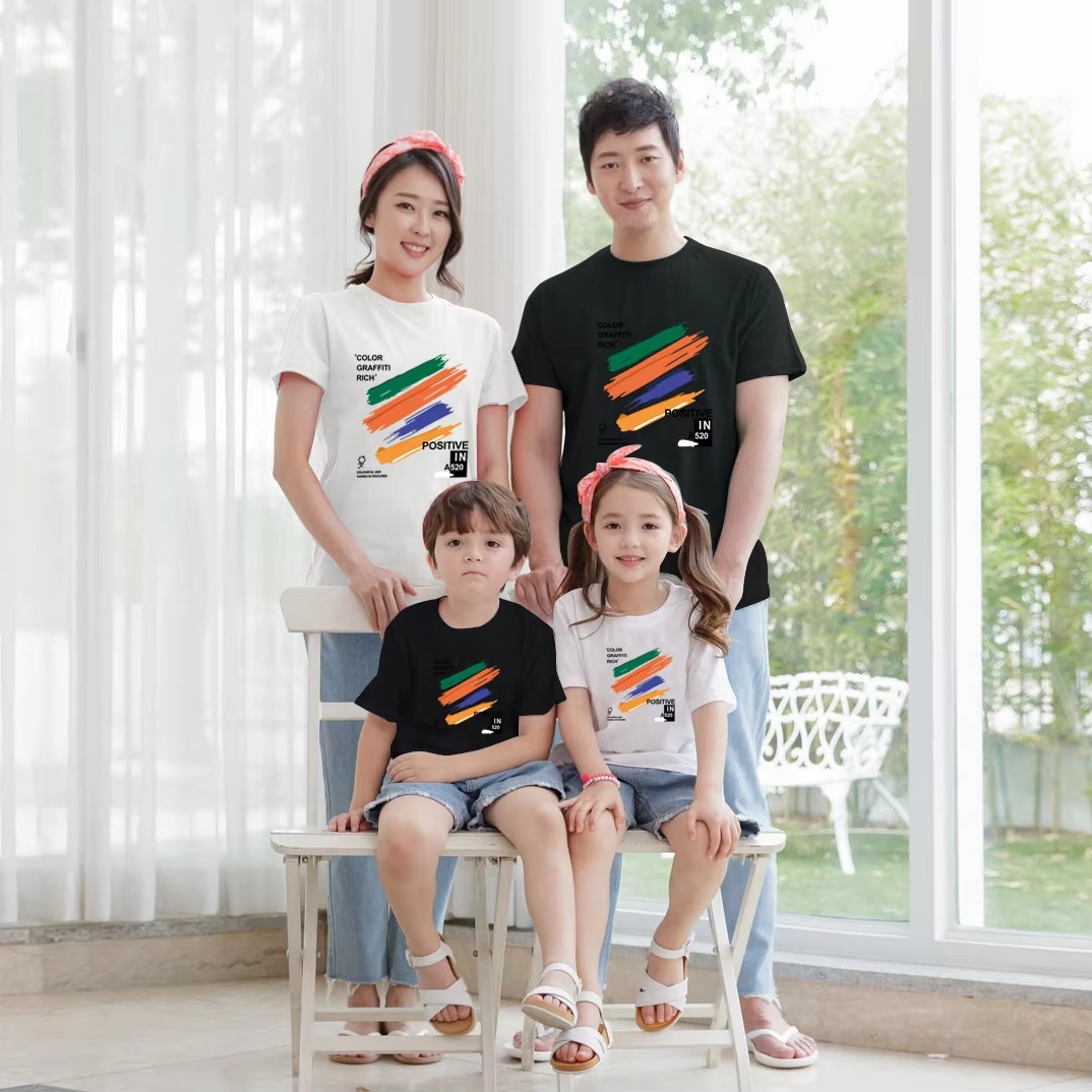 Kaos Keluarga Seragam Musim Pa - Summer Clothing Drawing ulasan dan harga
