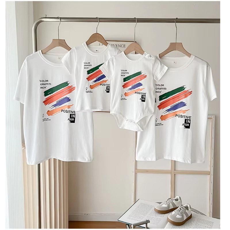 Kaos Keluarga Seragam Musim Pa - Summer Clothing Drawing ulasan dan harga